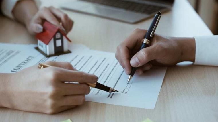 Real estate purchase and state of insolvency